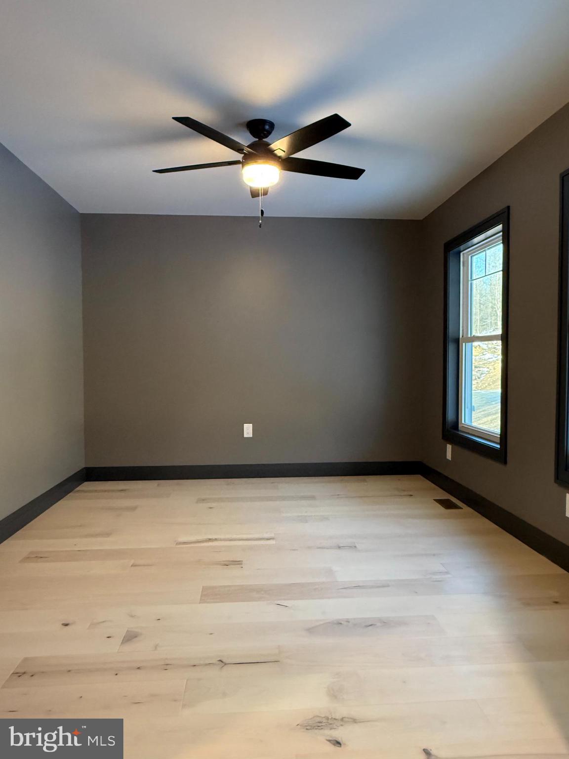 RIVER BEND - Residential