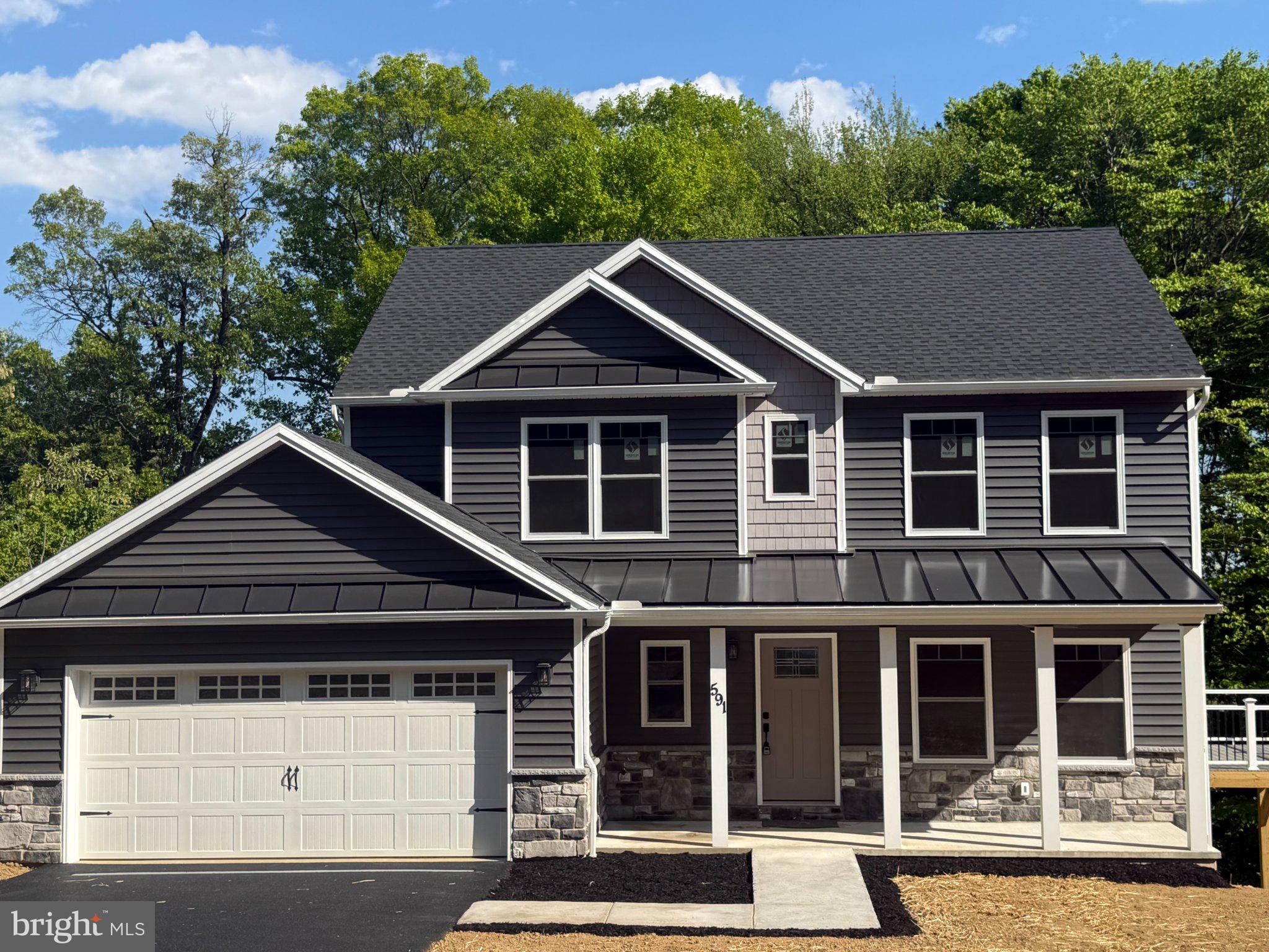 RIVER BEND - Residential