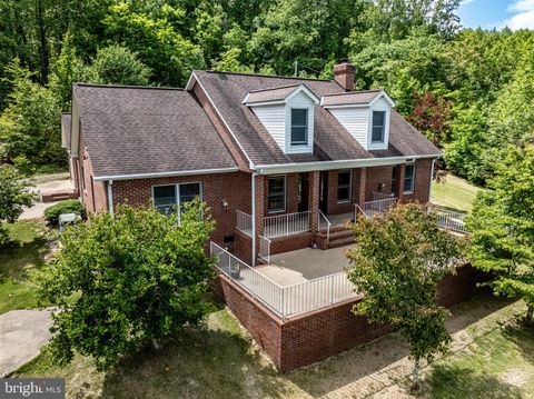 Homes For Sale - 60 Mountain Breeze Lane<br/> Madison County, SYRIA, VA 22743