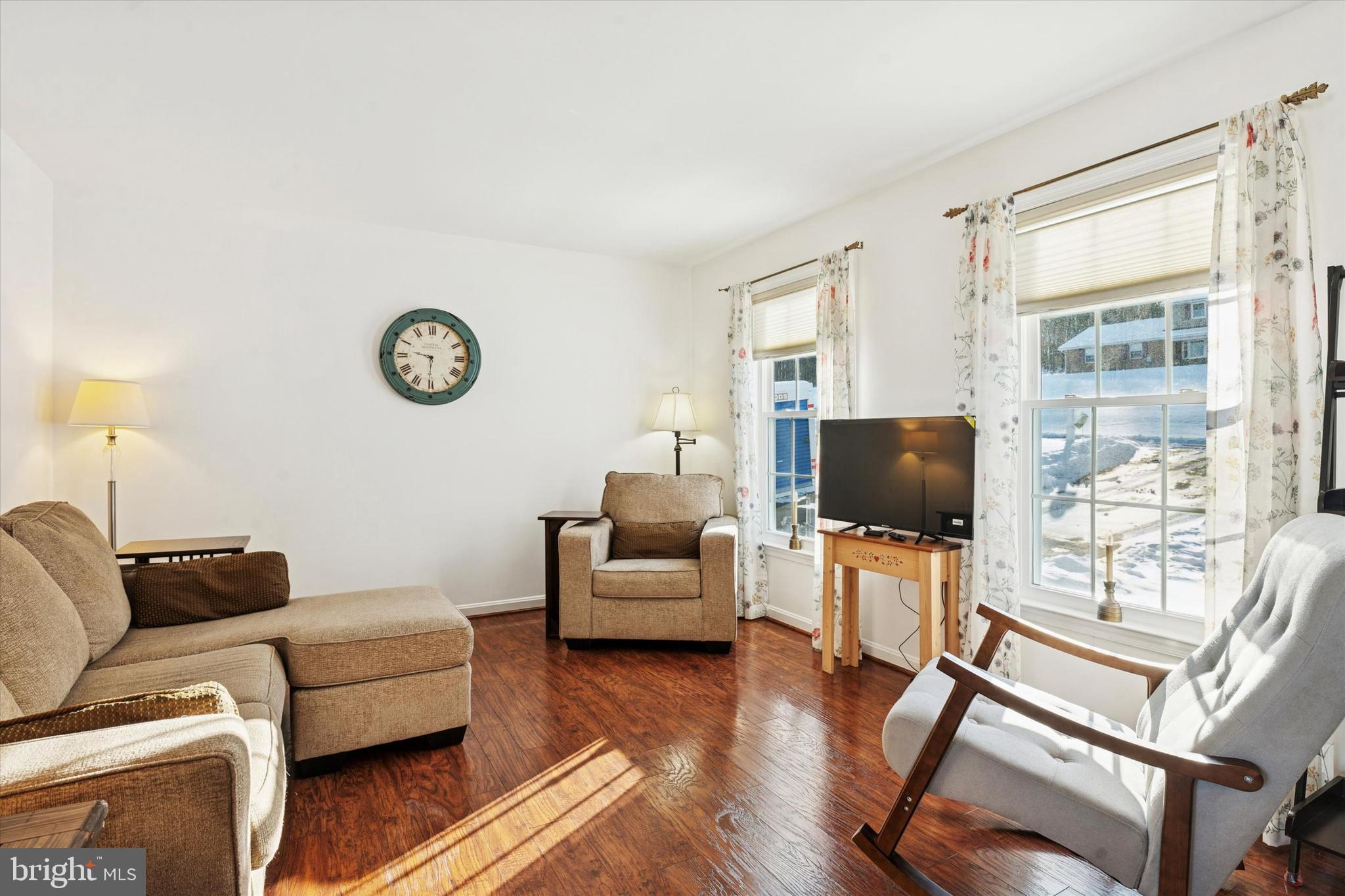 TOWNS EDGE - Residential