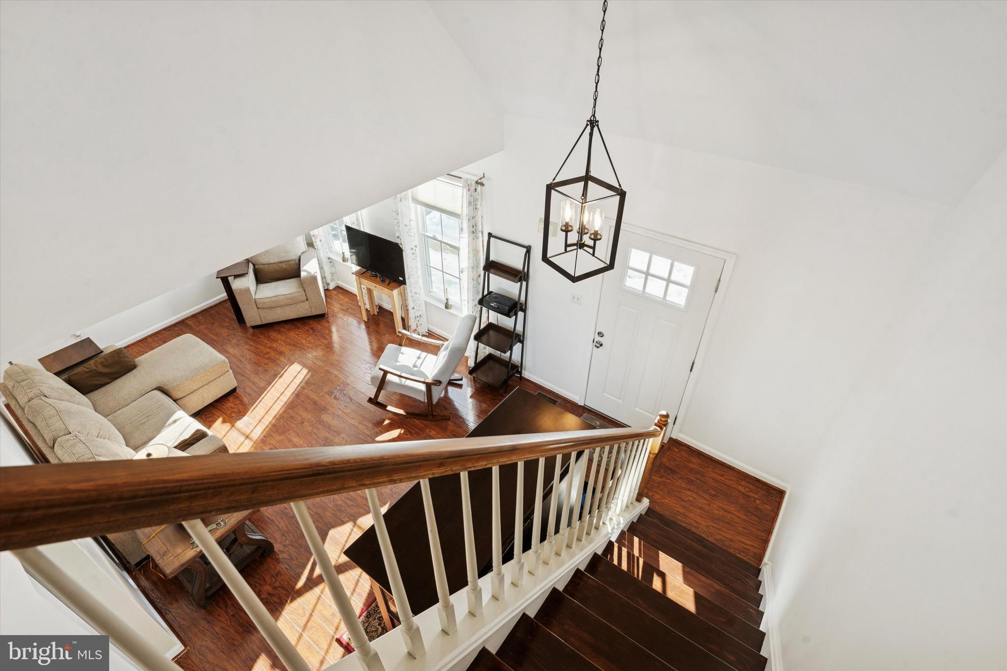 TOWNS EDGE - Residential