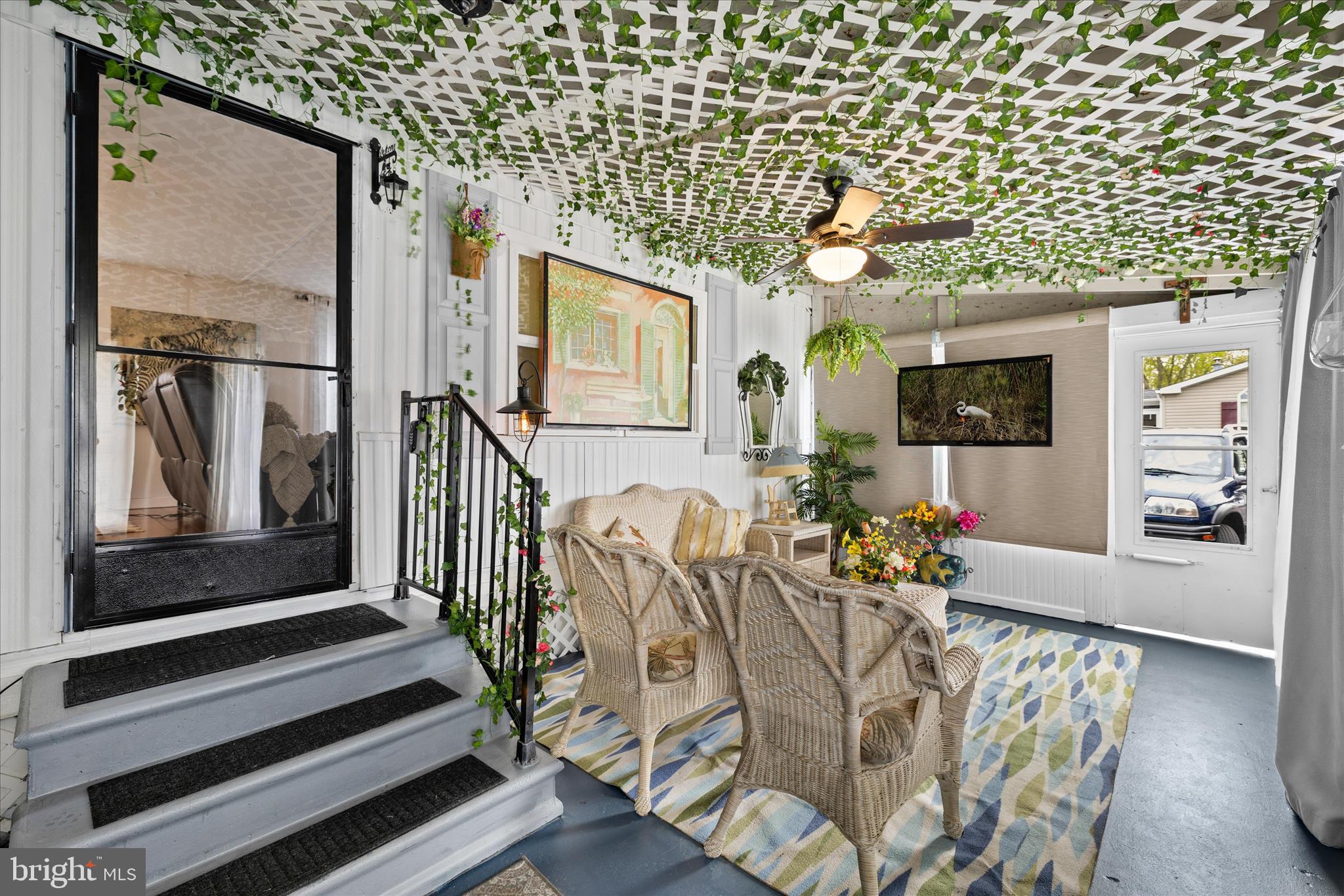 COLONIAL EAST MHP - Residential