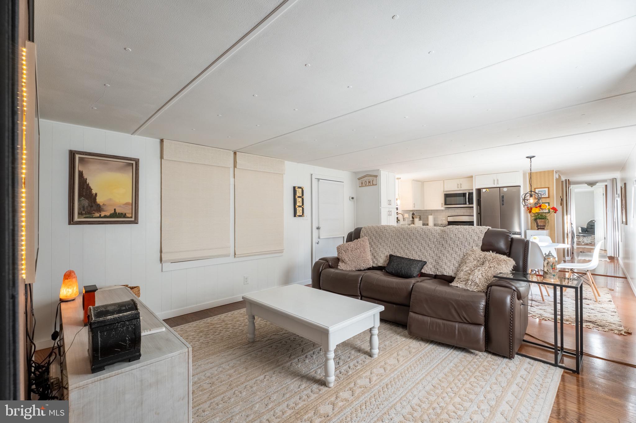 COLONIAL EAST MHP - Residential