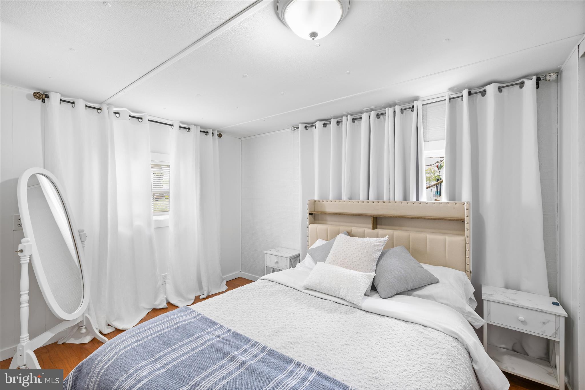 COLONIAL EAST MHP - Residential