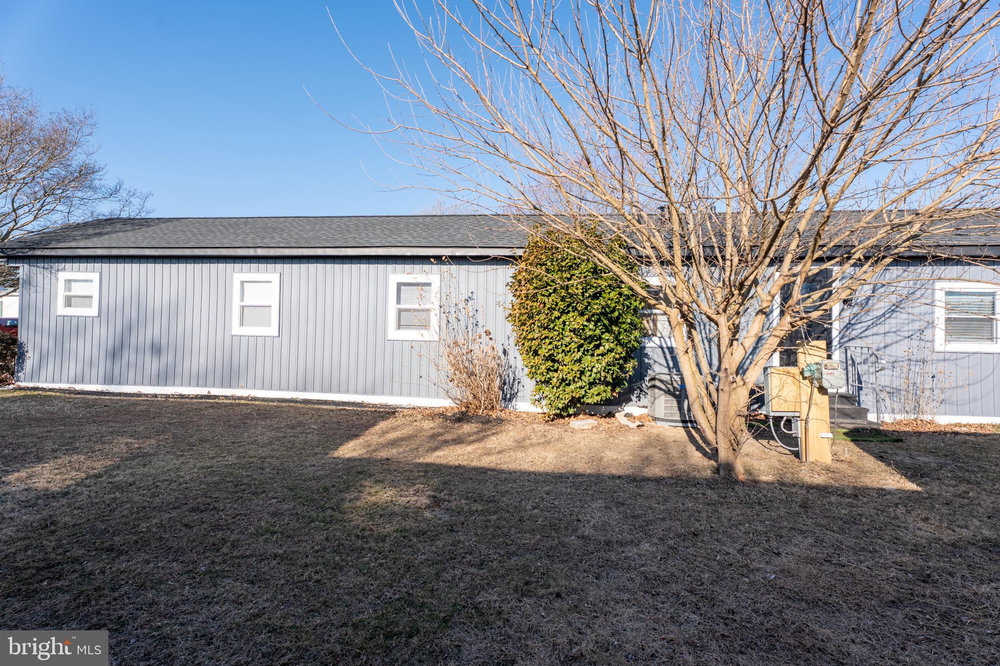 COLONIAL EAST MHP - Residential