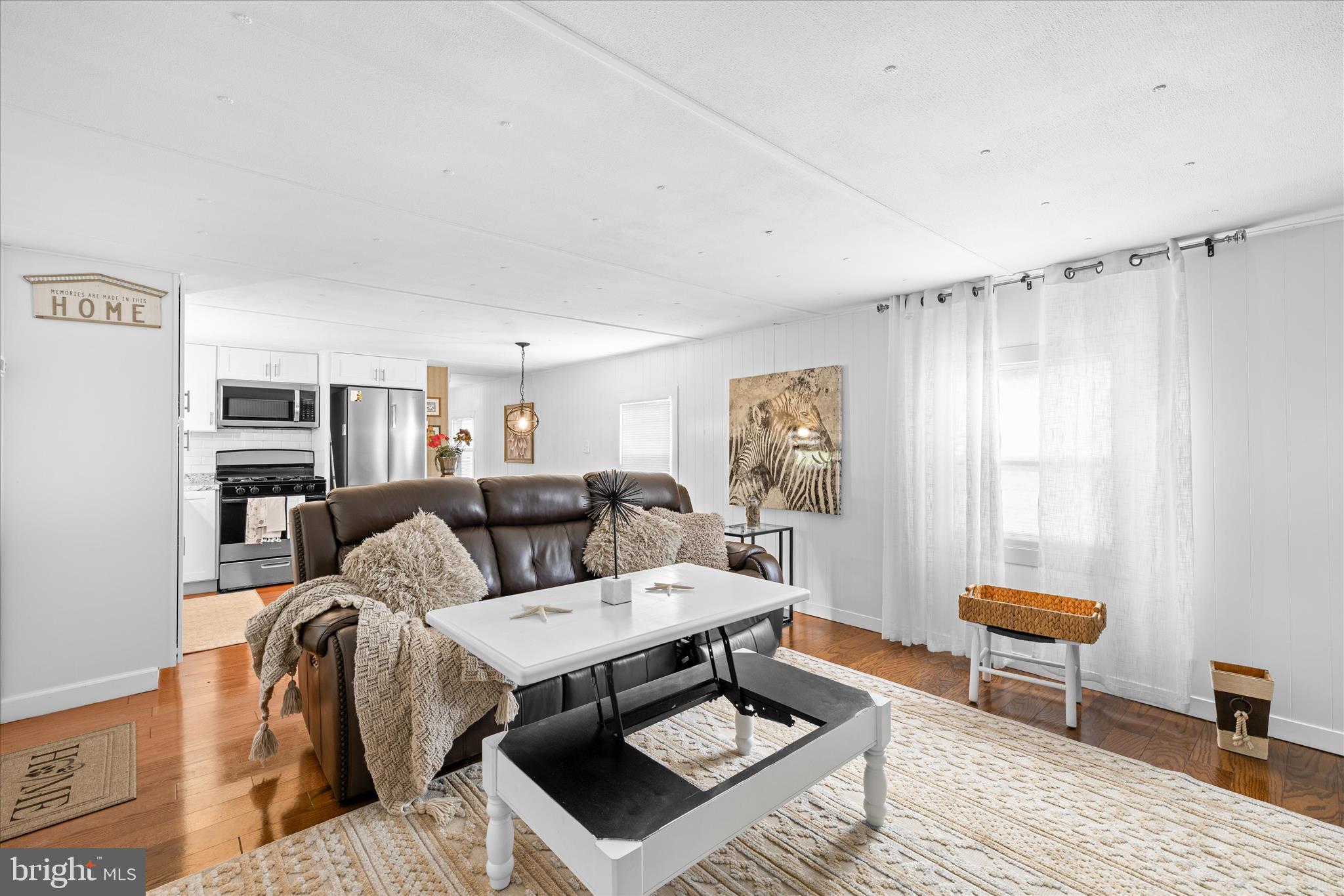 COLONIAL EAST MHP - Residential