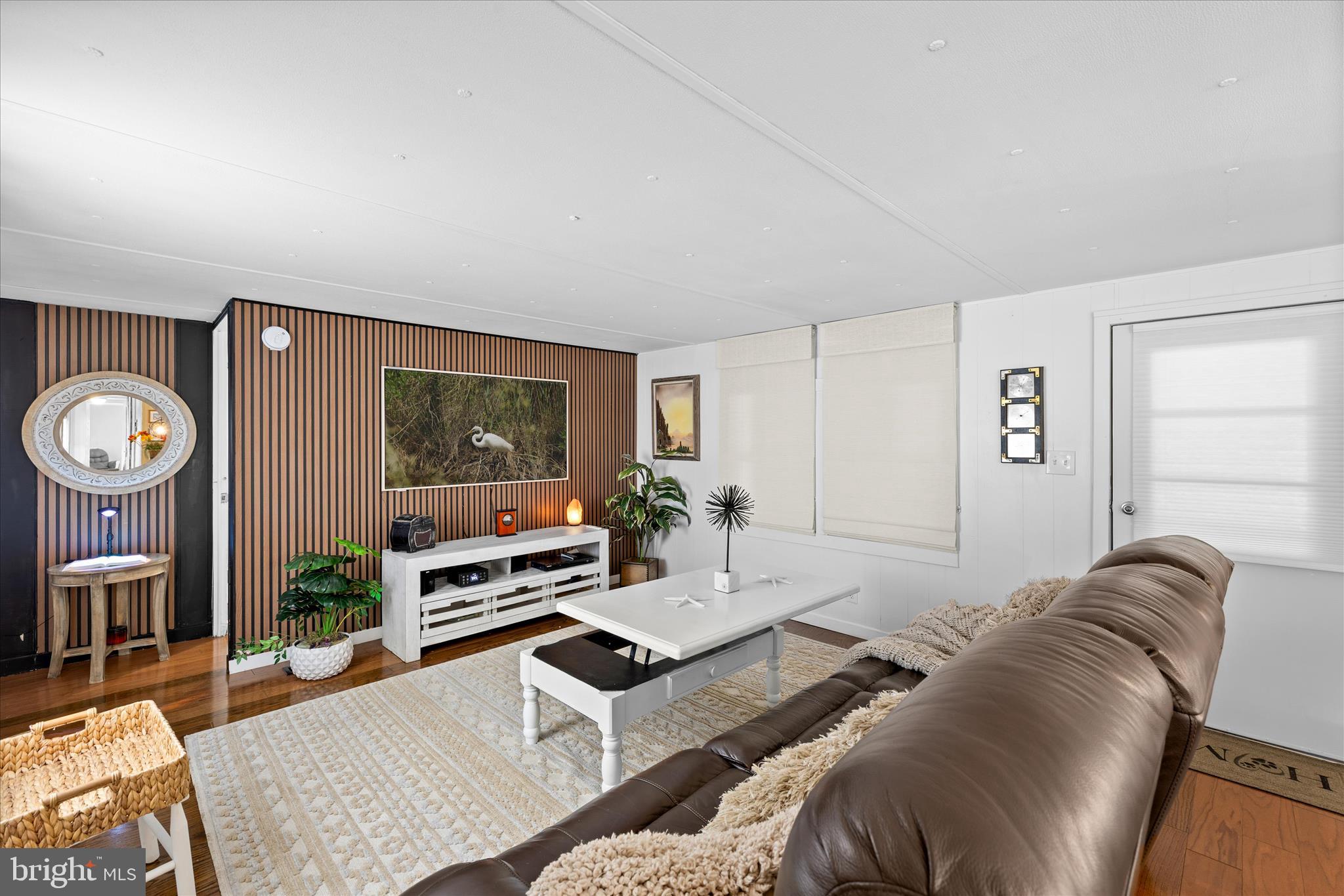 COLONIAL EAST MHP - Residential