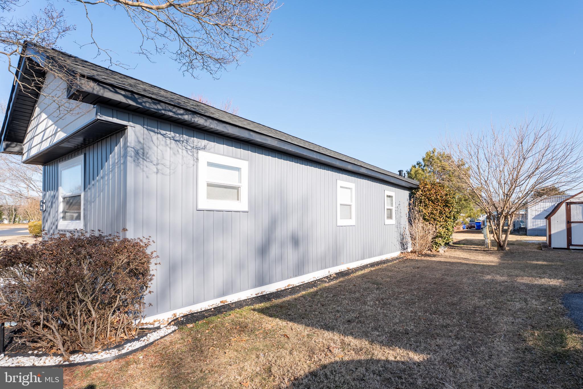 COLONIAL EAST MHP - Residential