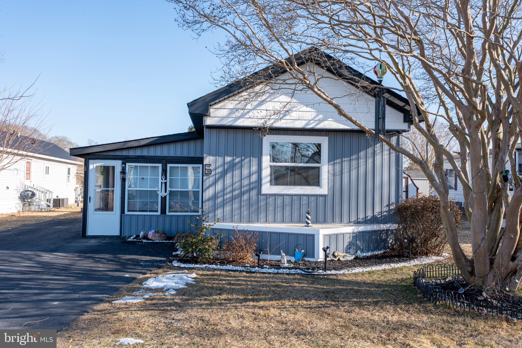 COLONIAL EAST MHP - Residential