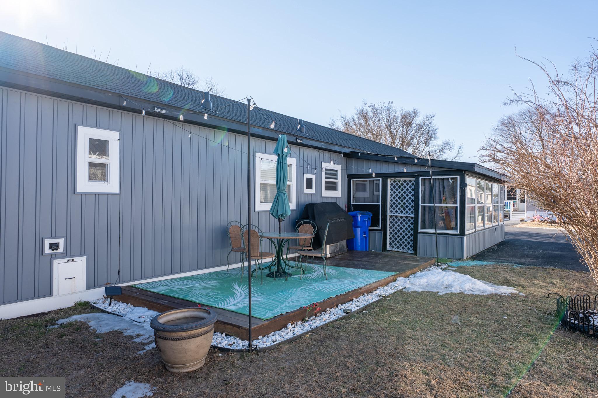 COLONIAL EAST MHP - Residential