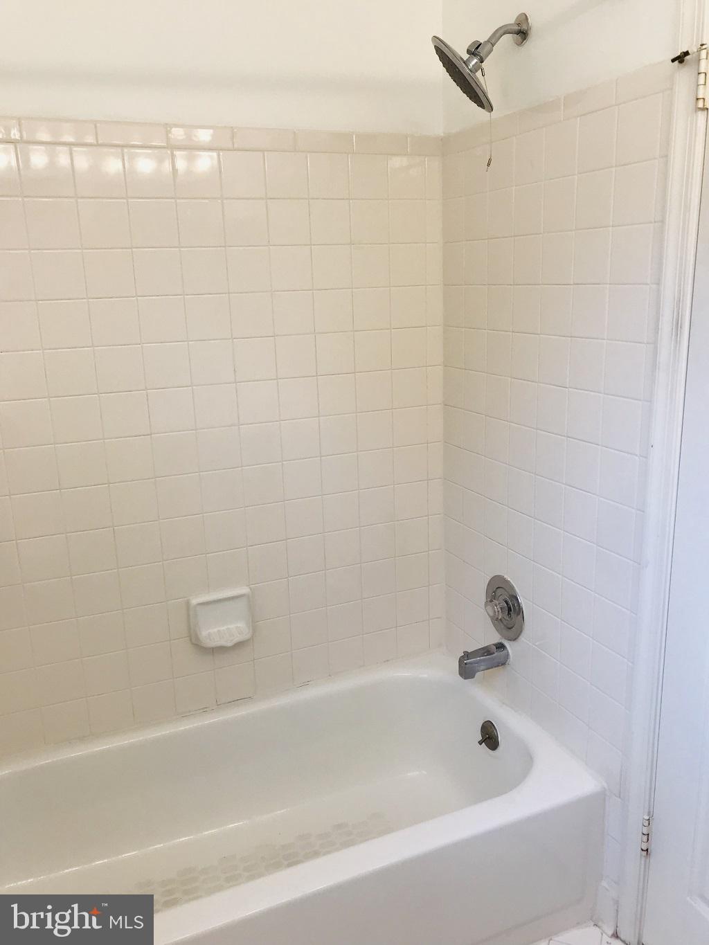 EVERGREEN ESTATES PLAT 3 - Residential Lease