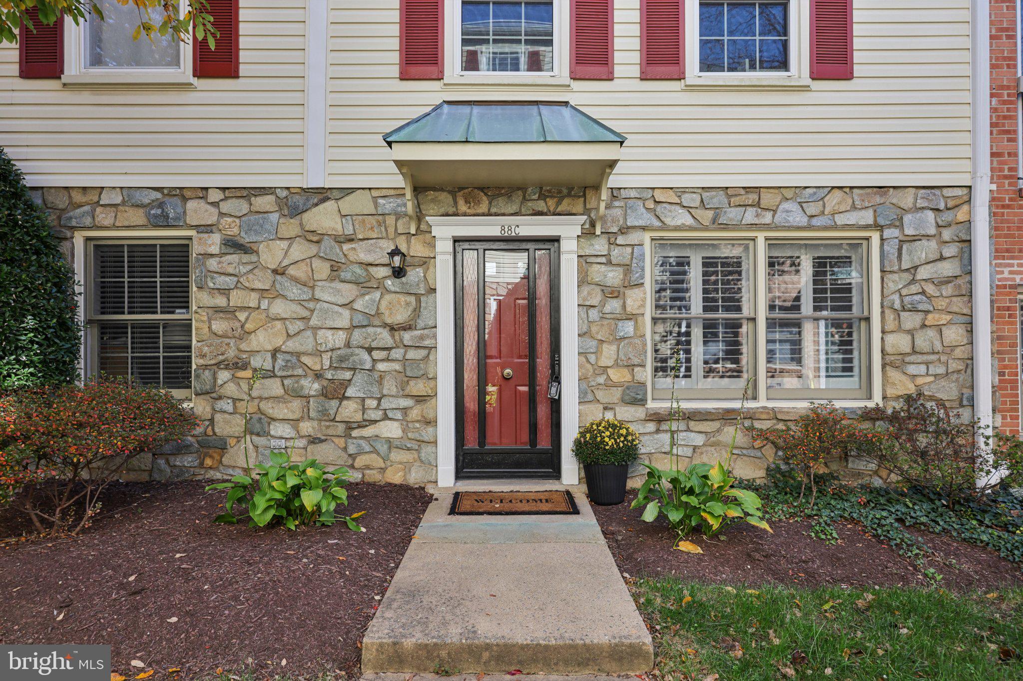 88 N BEDFORD STREET 88C