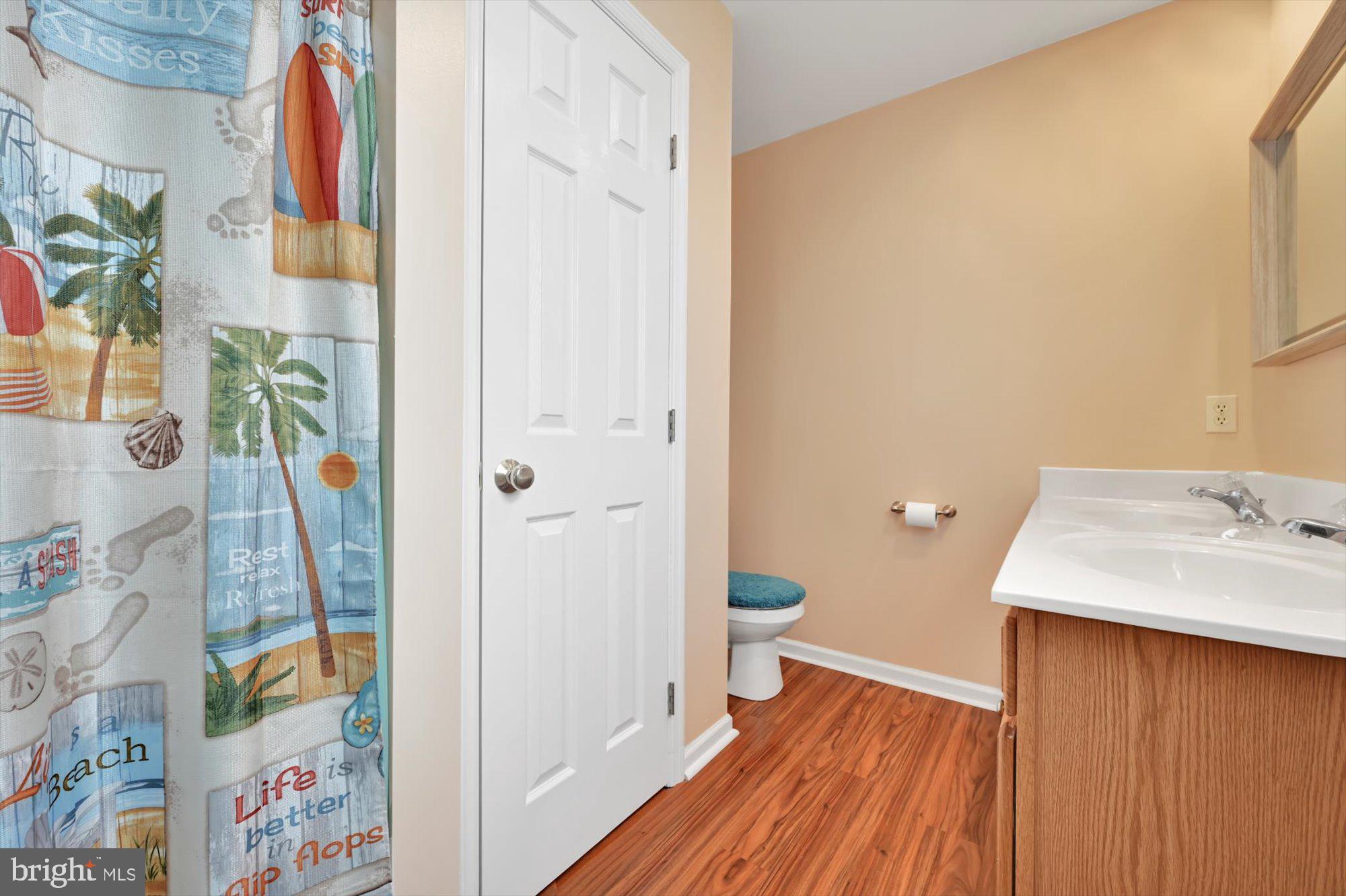 LINCOLNS MEADOW - Residential