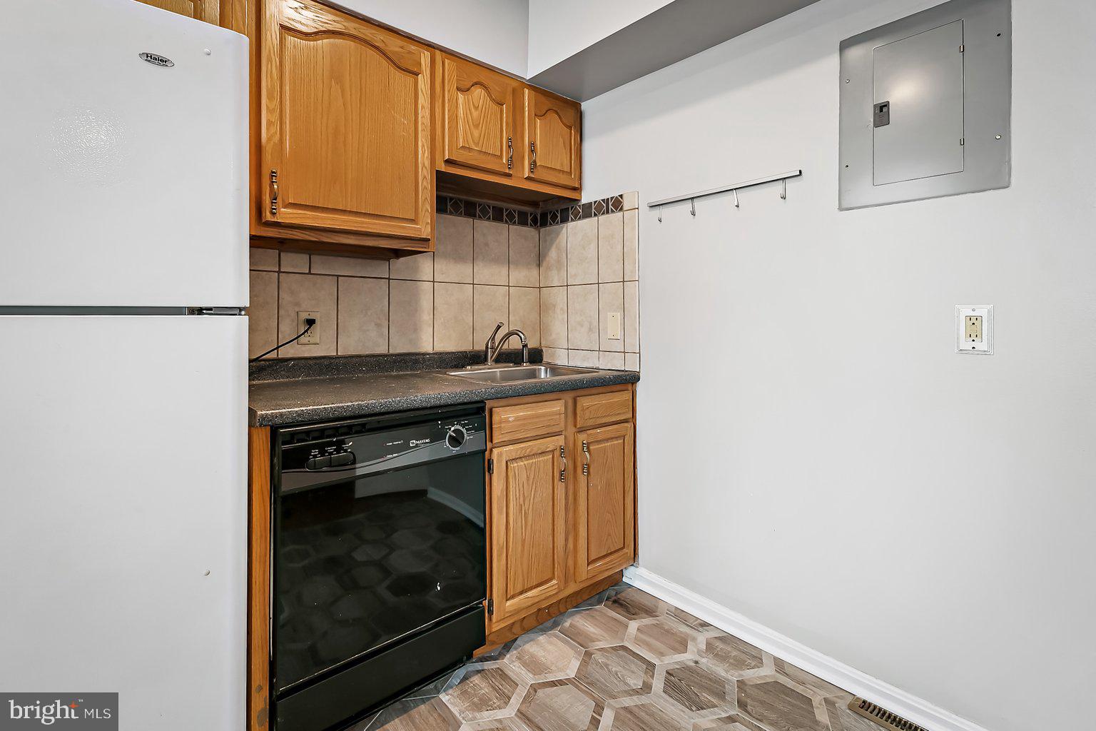 CANTON - Residential Lease