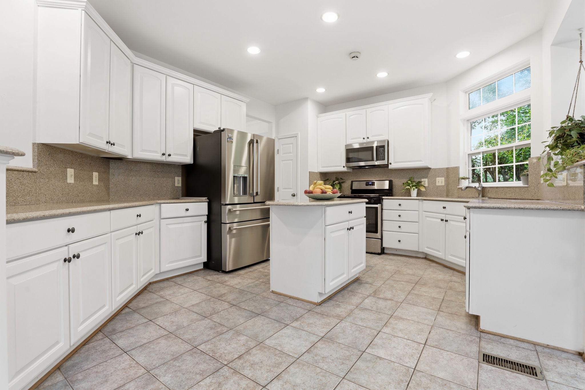 MASONS PASSAGE - Residential