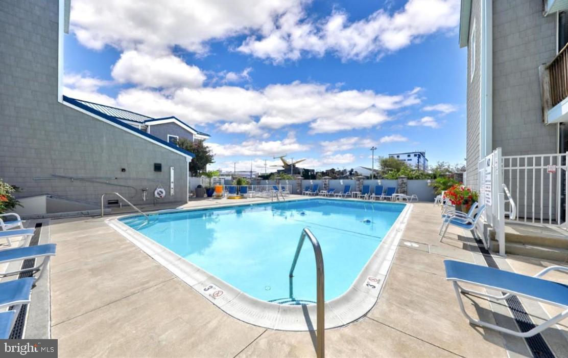 14001 COASTAL HIGHWAY 323