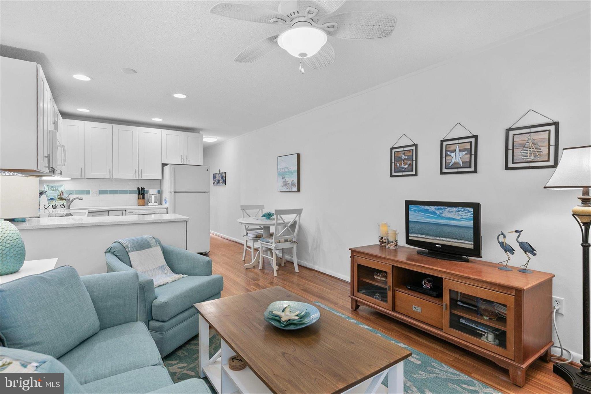 14001 COASTAL HIGHWAY 323