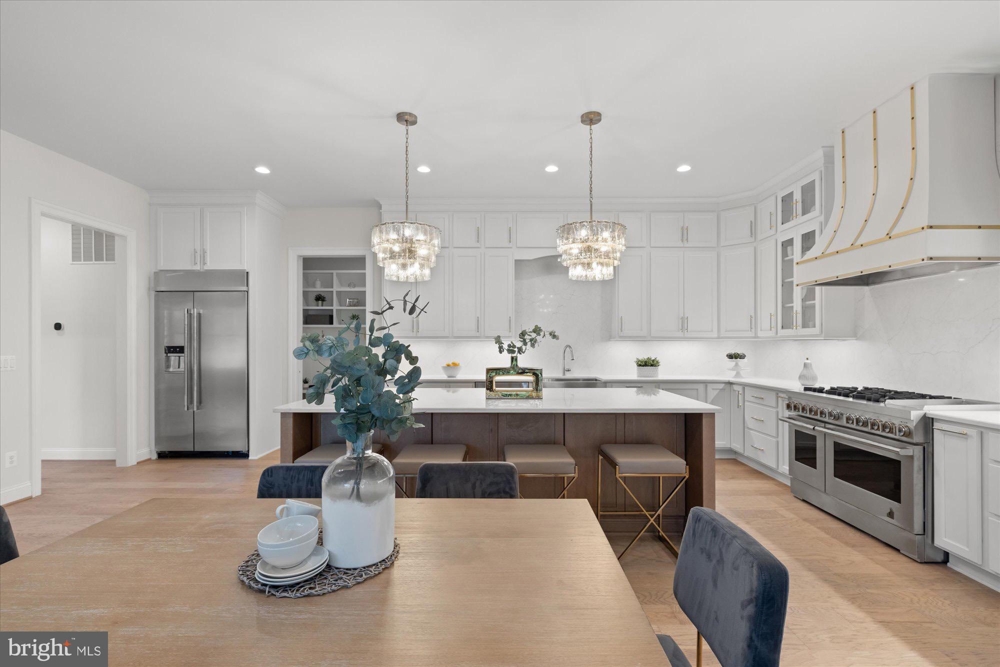 FAIRFAX FARMS - Residential