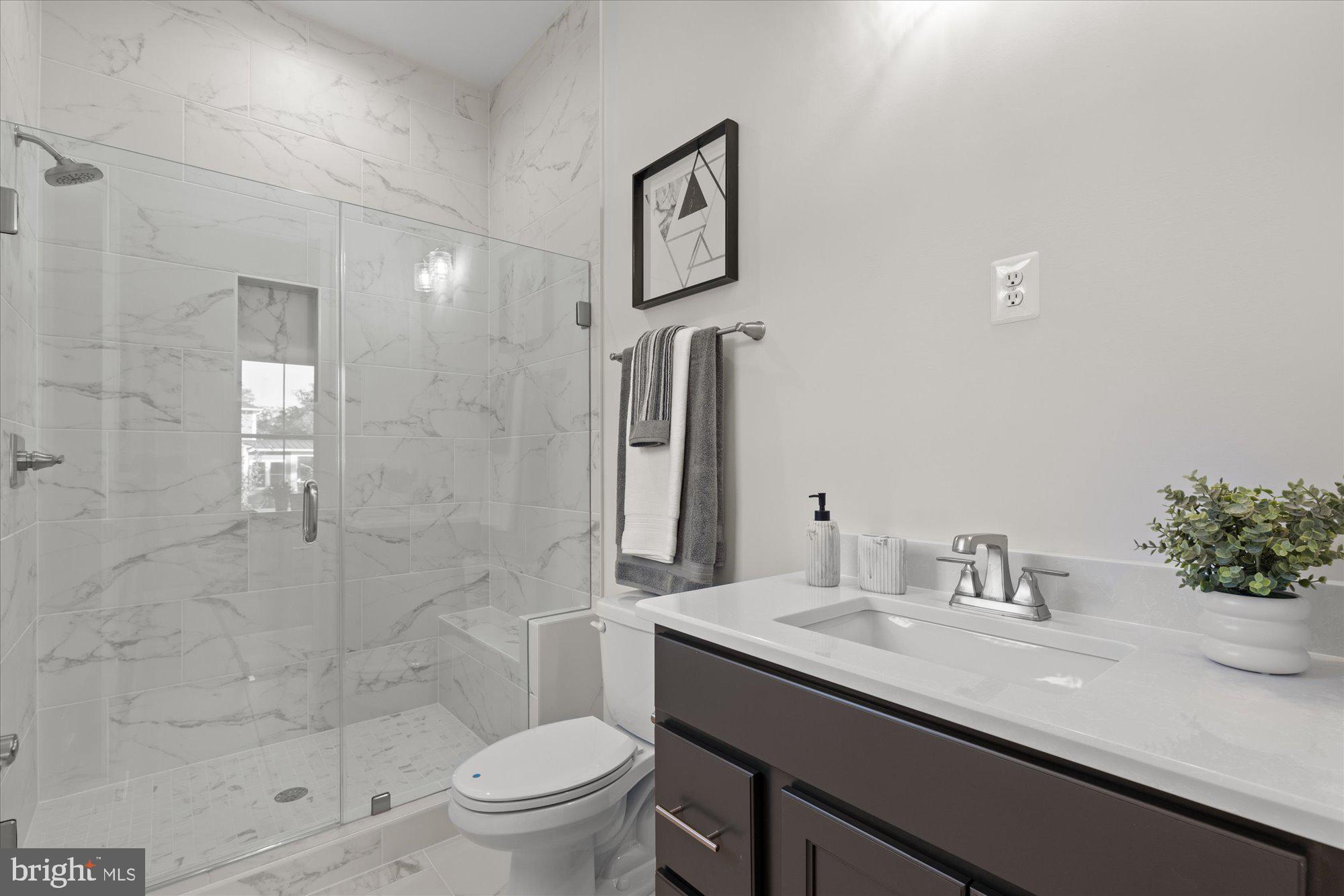 FAIRFAX FARMS - Residential