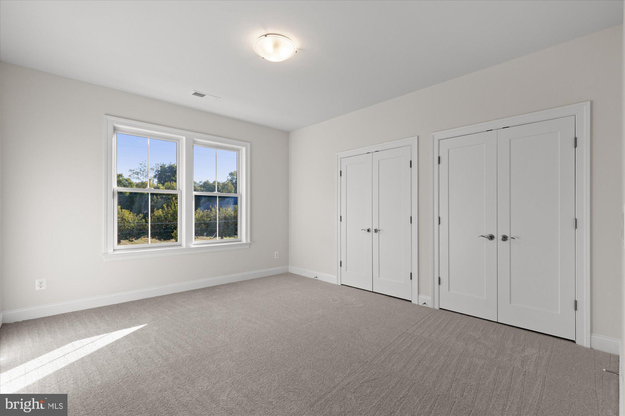 FAIRFAX FARMS - Residential