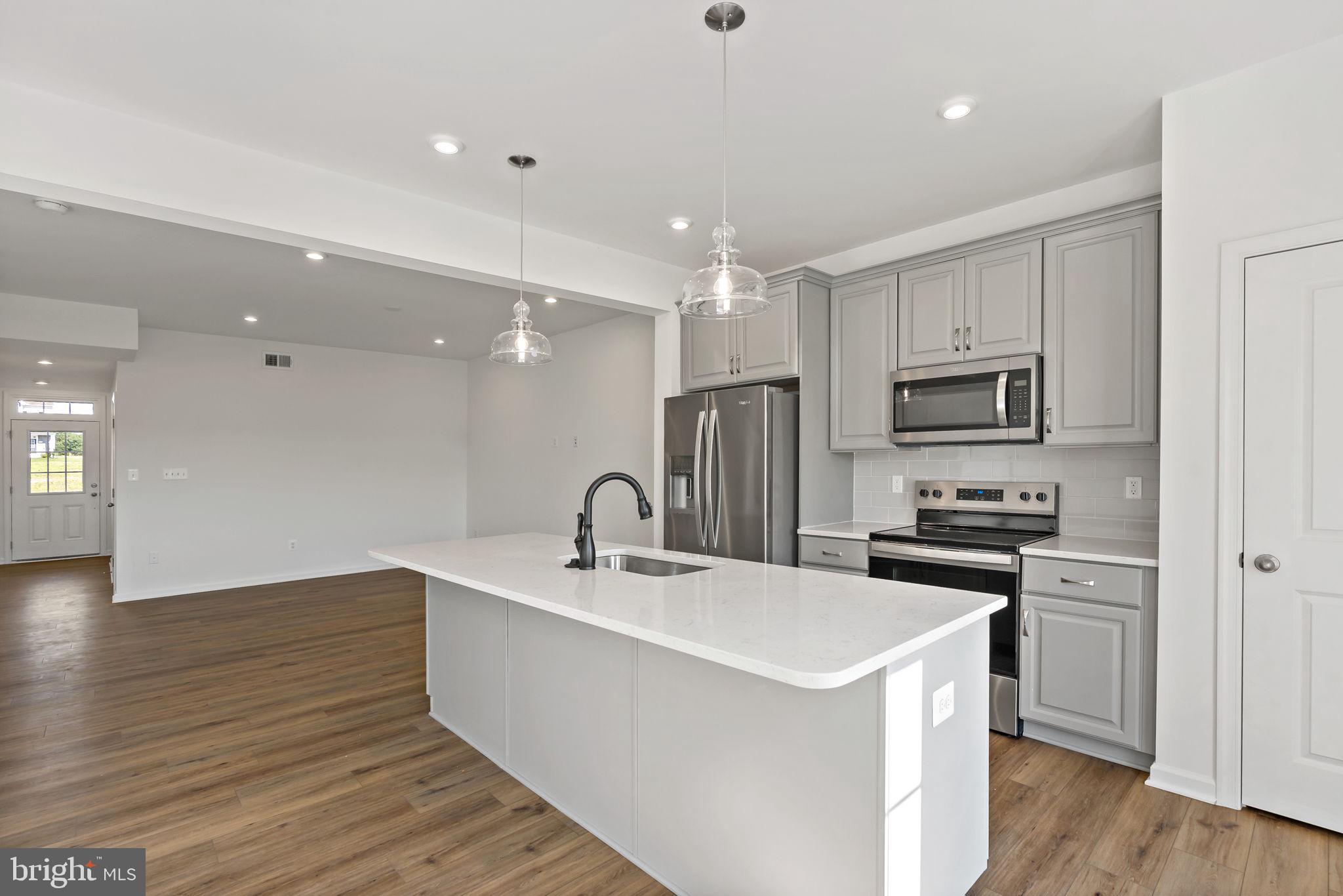 MARTINSBURG STATION - Residential