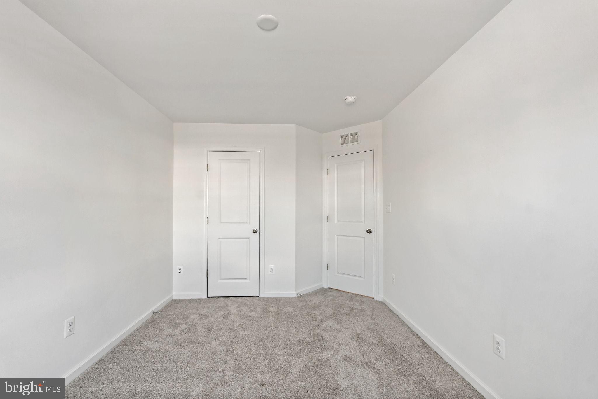 MARTINSBURG STATION - Residential