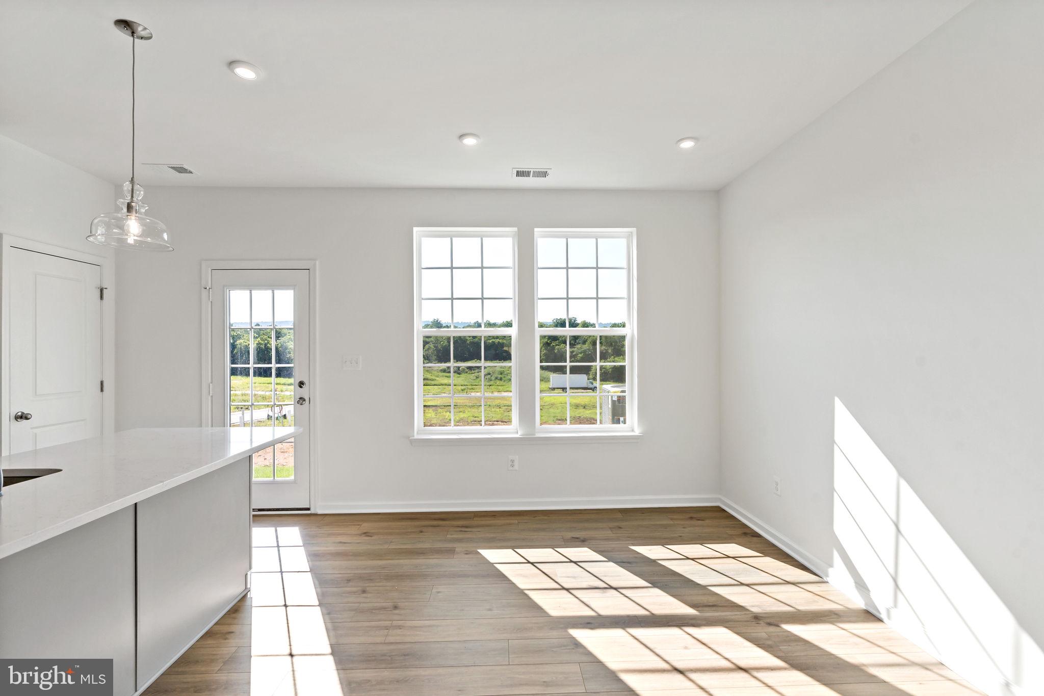 MARTINSBURG STATION - Residential