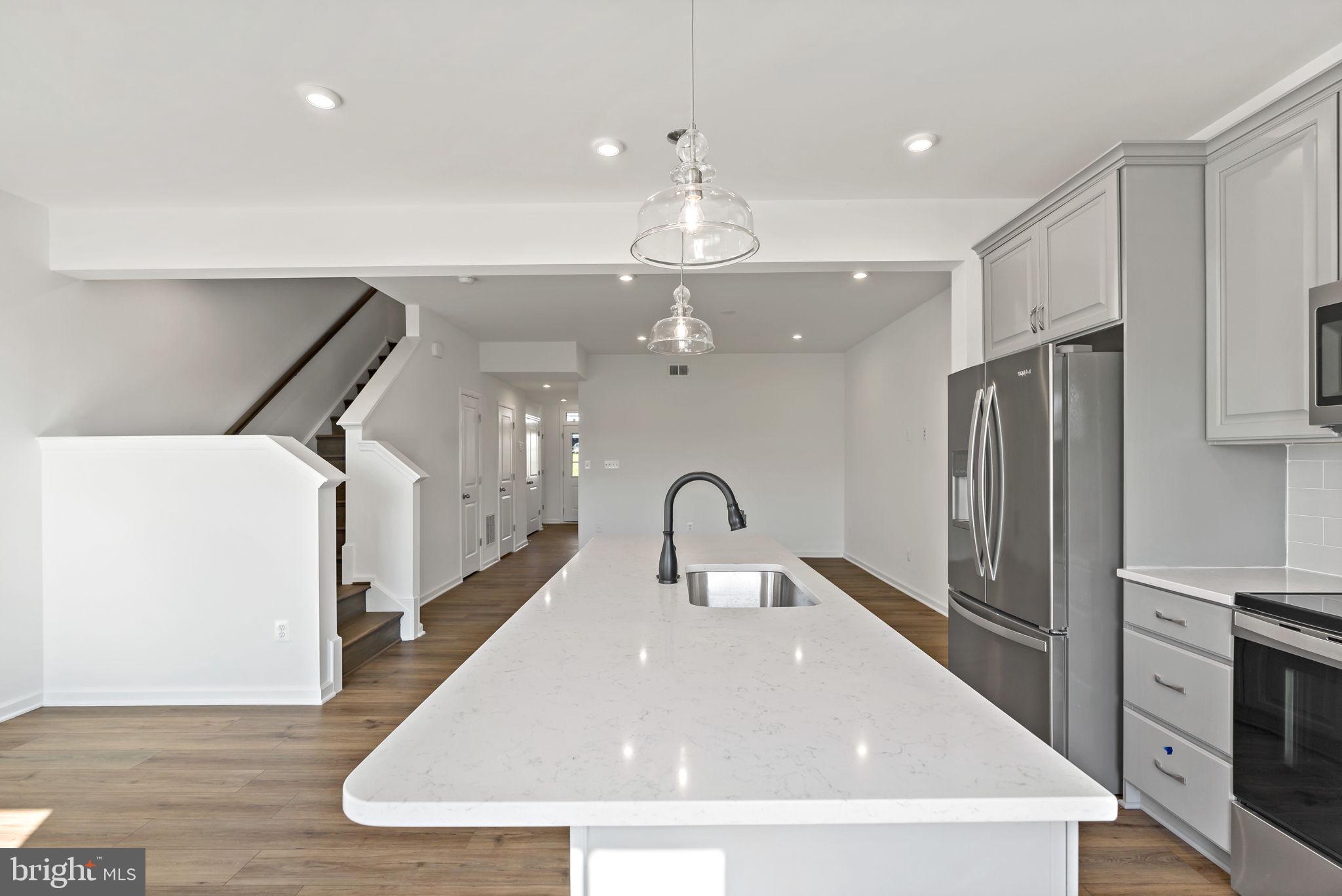 MARTINSBURG STATION - Residential