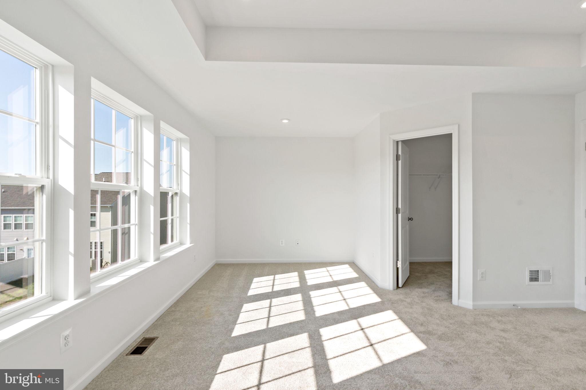 MARTINSBURG STATION - Residential