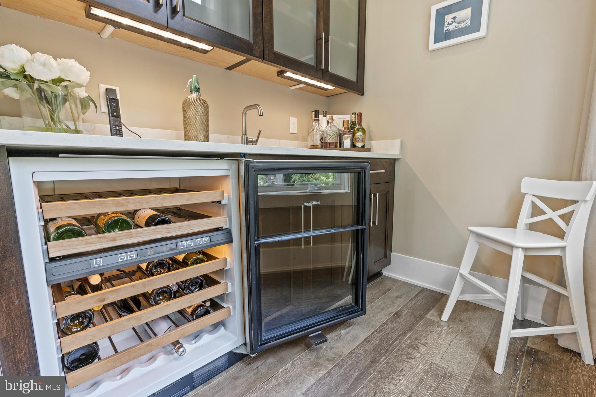 GROSVENOR HEIGHTS - Residential