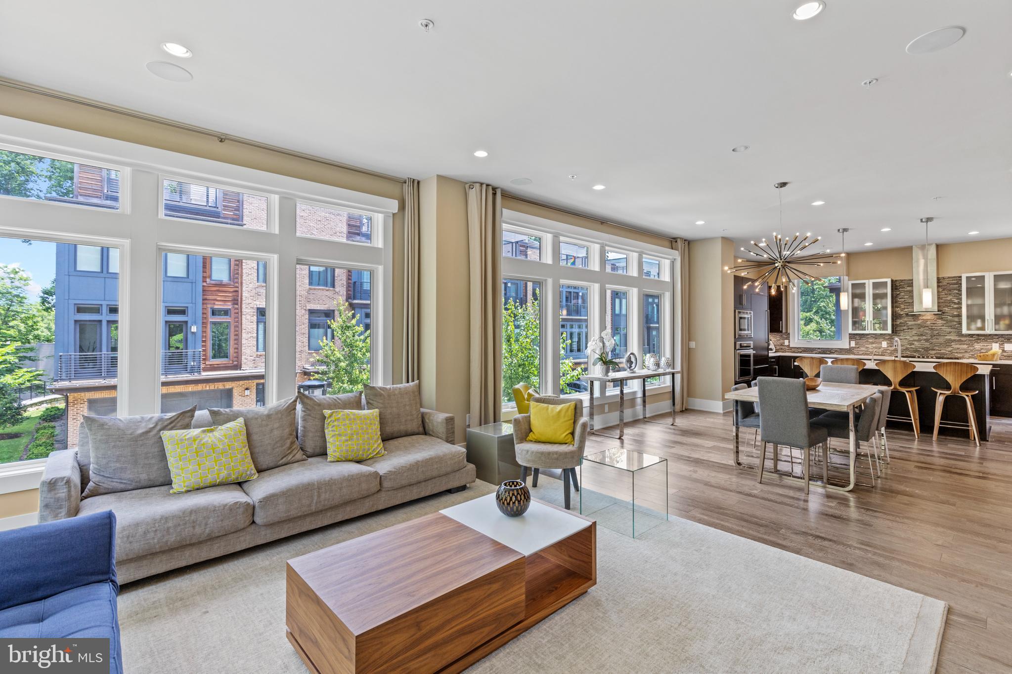 GROSVENOR HEIGHTS - Residential