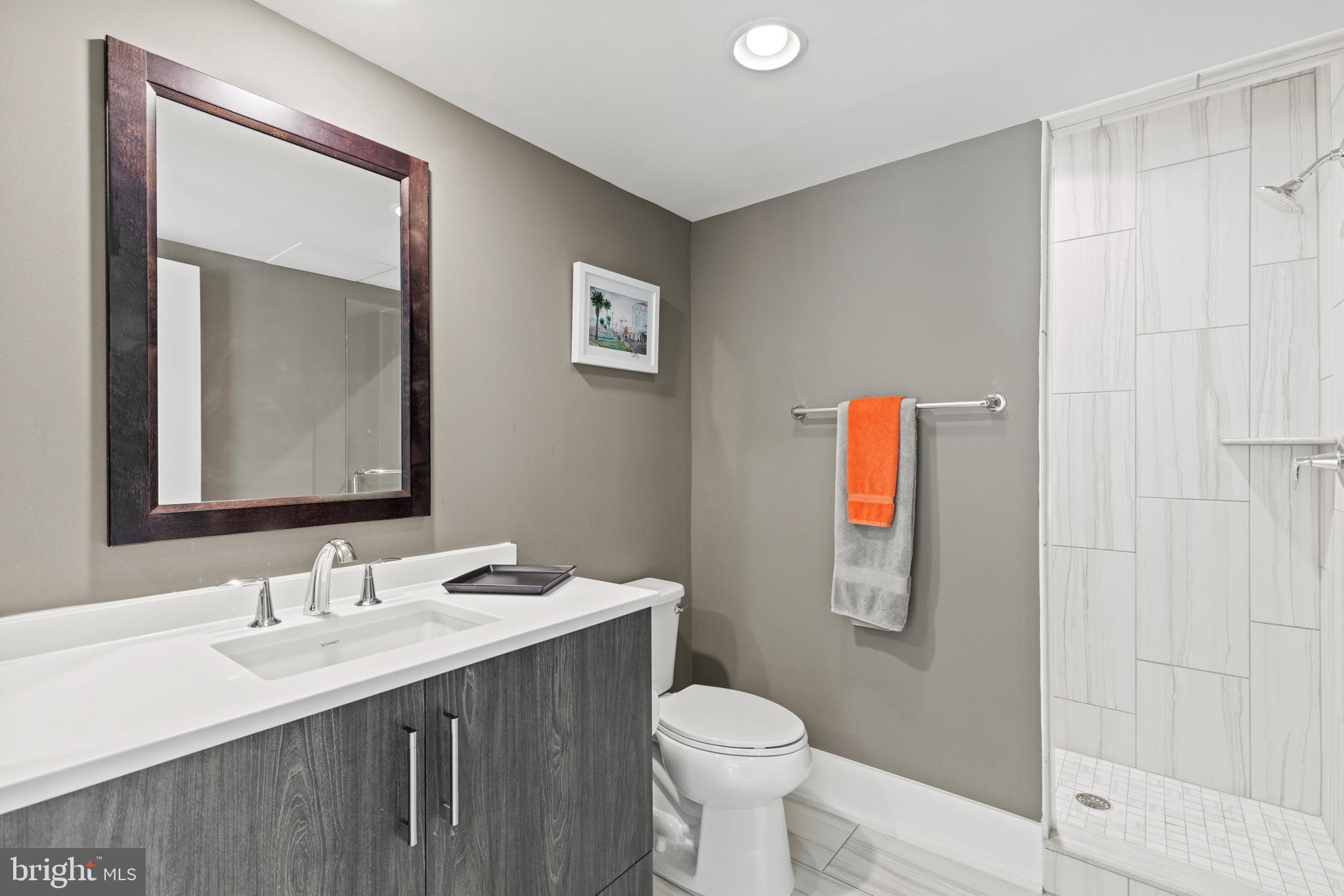 GROSVENOR HEIGHTS - Residential