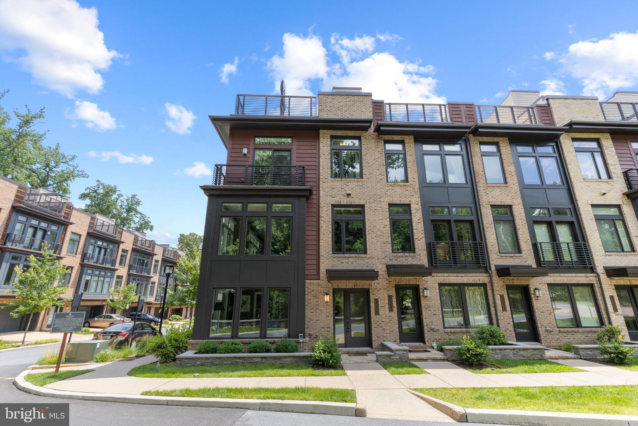 GROSVENOR HEIGHTS - Residential