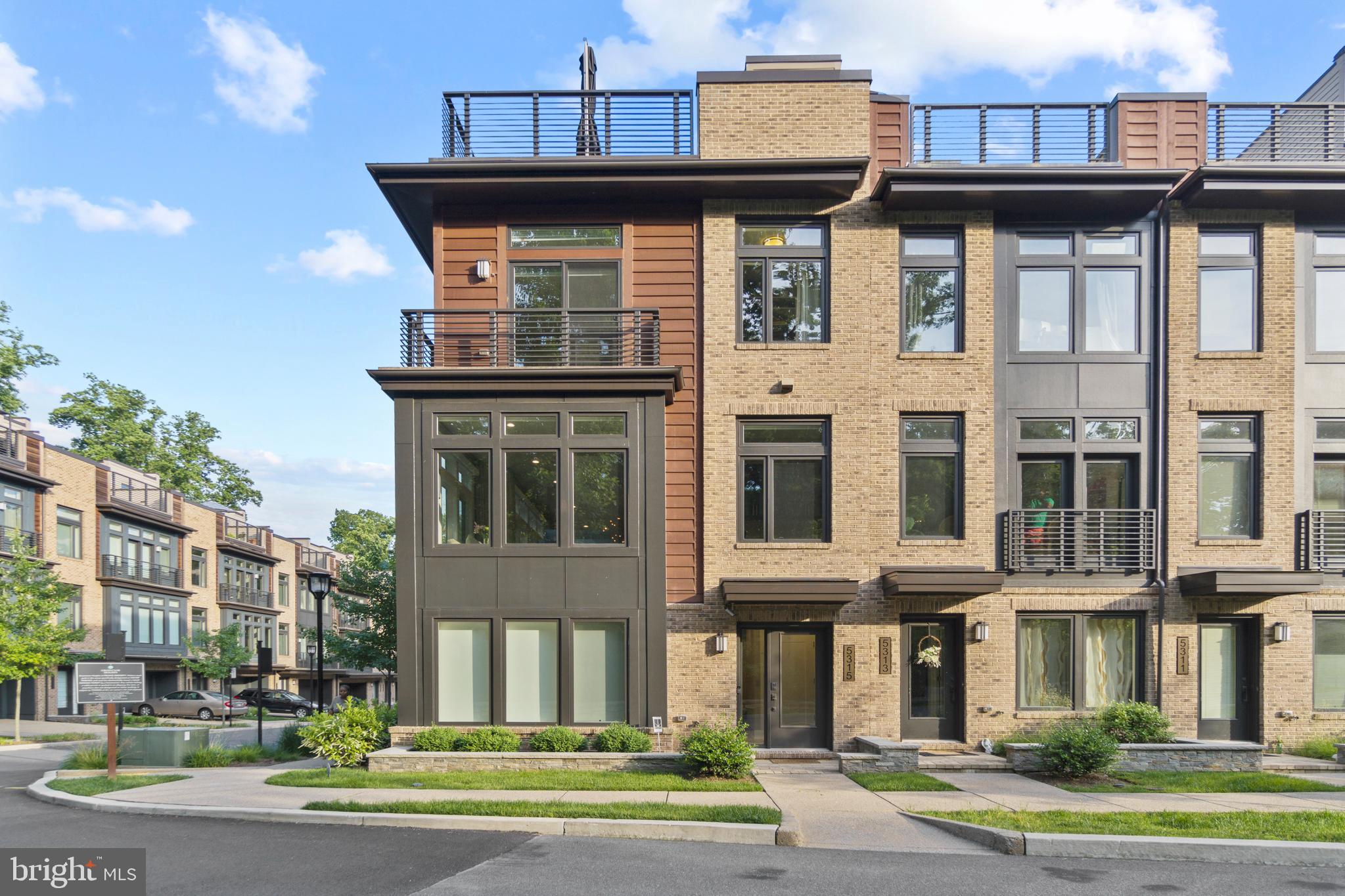 GROSVENOR HEIGHTS - Residential