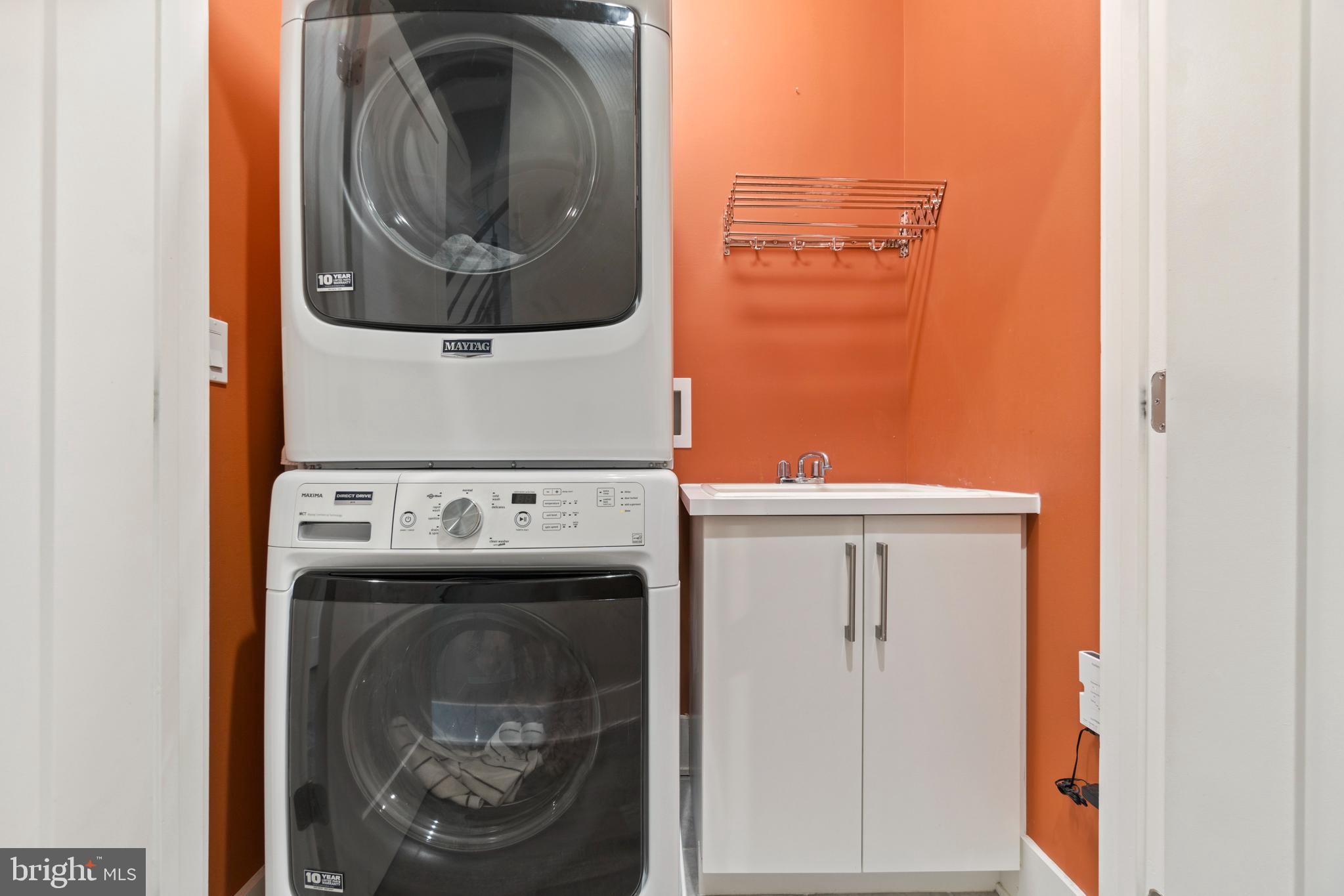 GROSVENOR HEIGHTS - Residential