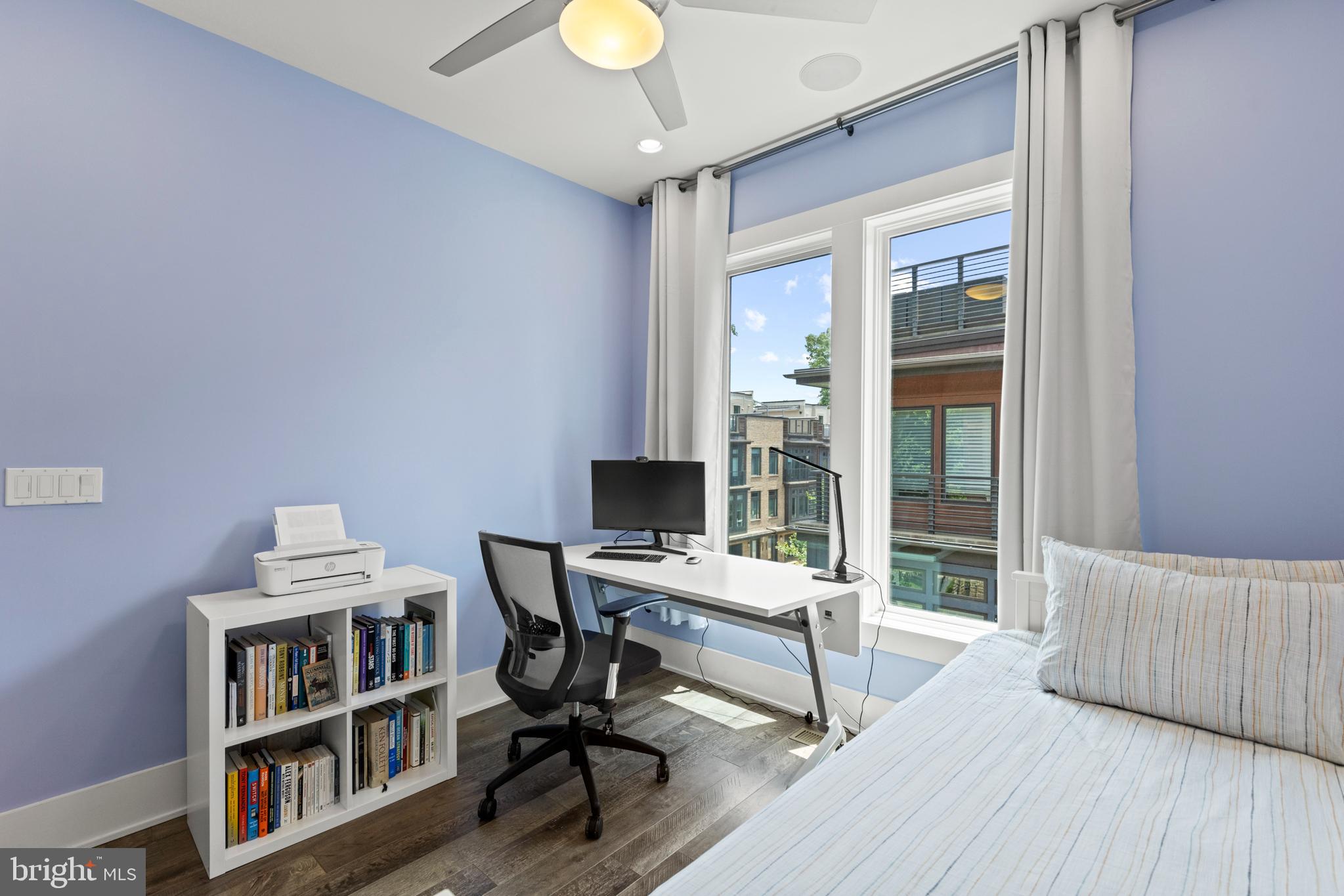 GROSVENOR HEIGHTS - Residential