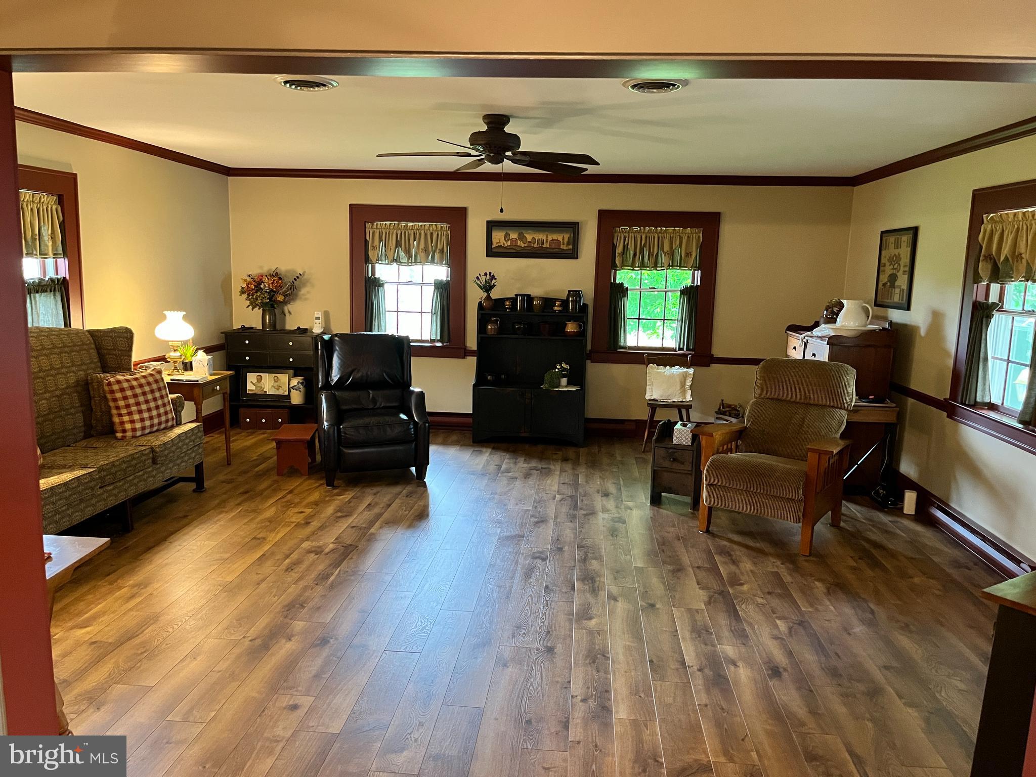 SHAWNEE HILLS - Residential