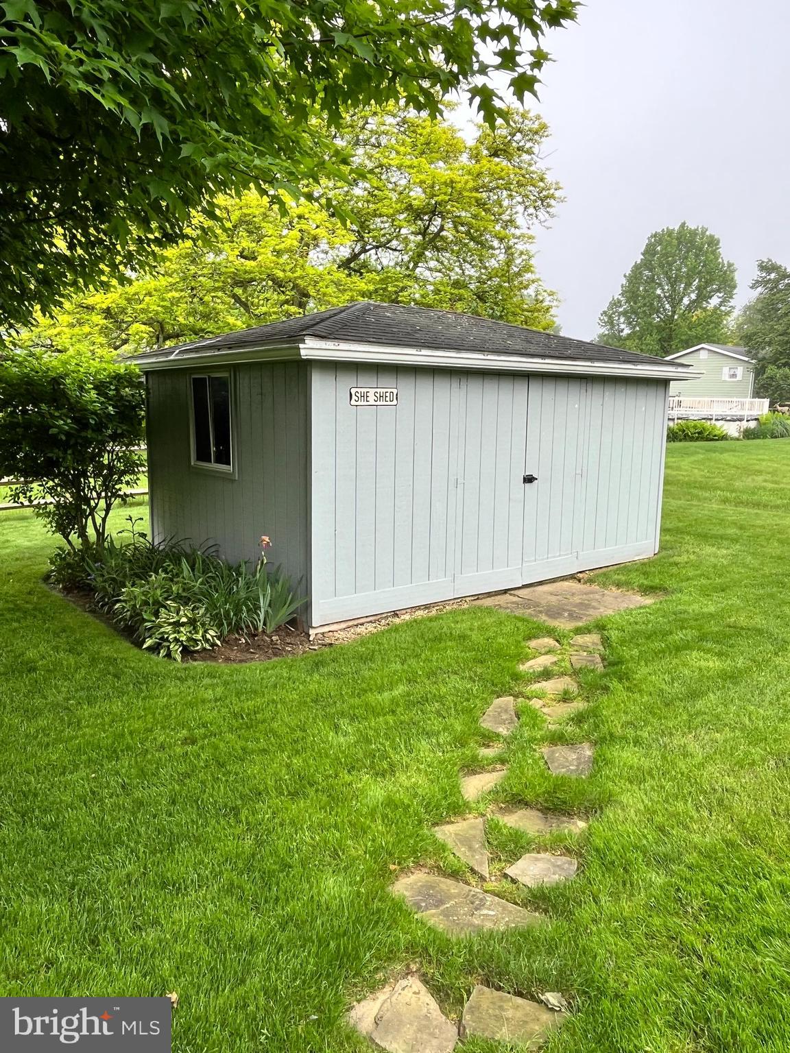 SHAWNEE HILLS - Residential