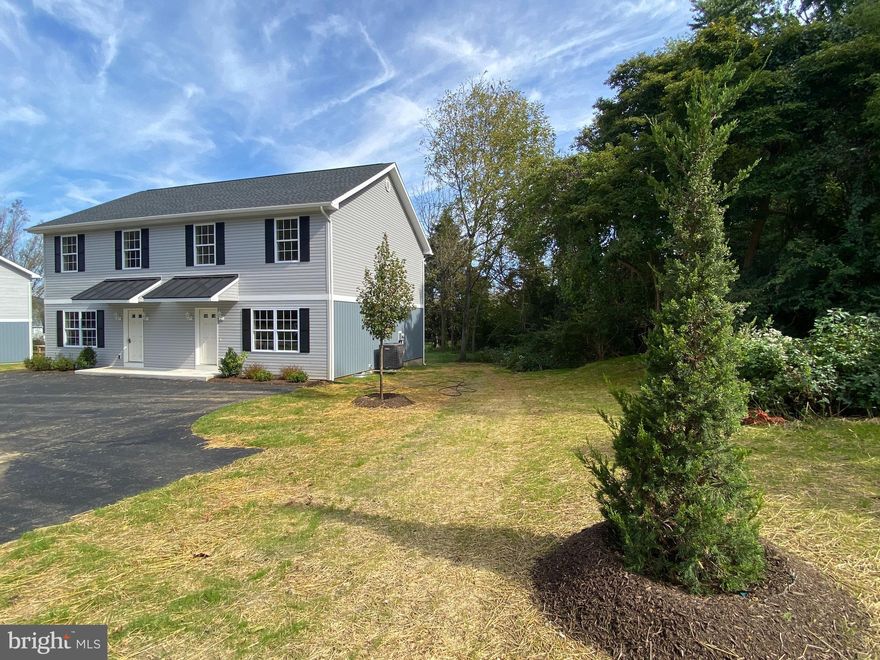 Available immediately.  Convenient location.  3 bedrooms, living room, dining area kitchen with 
   stainless steel appliances. Central air conditioning , Property is only 2 years old. Excellent condition.