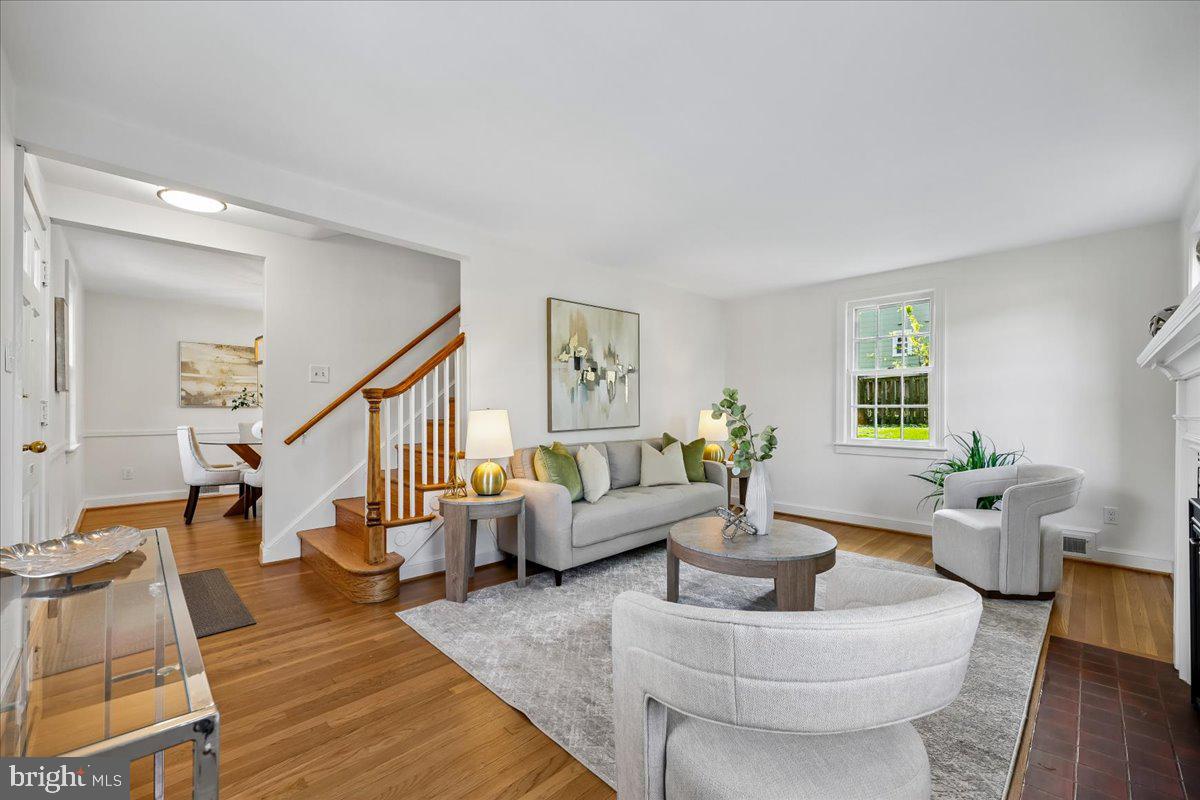 GLENBROOK VILLAGE - Residential