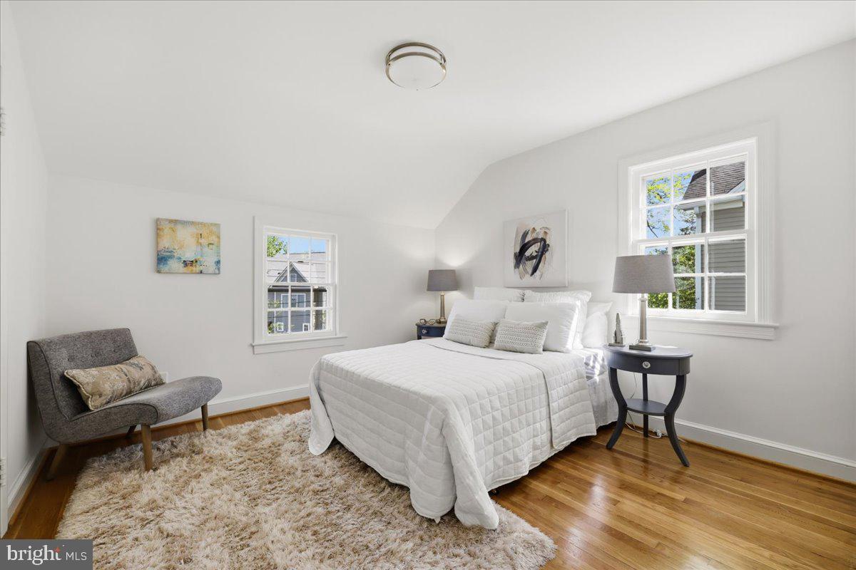 GLENBROOK VILLAGE - Residential