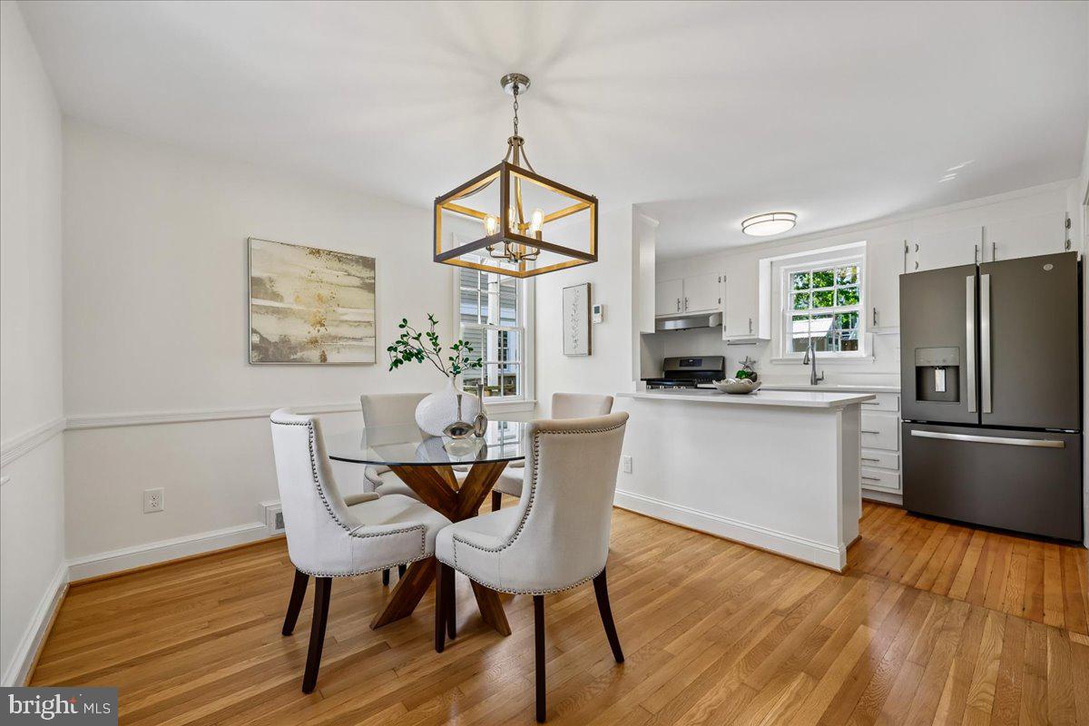 GLENBROOK VILLAGE - Residential