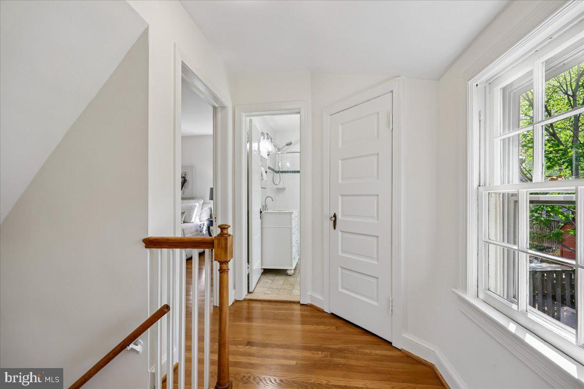 GLENBROOK VILLAGE - Residential