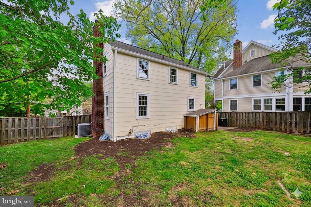GLENBROOK VILLAGE - Residential