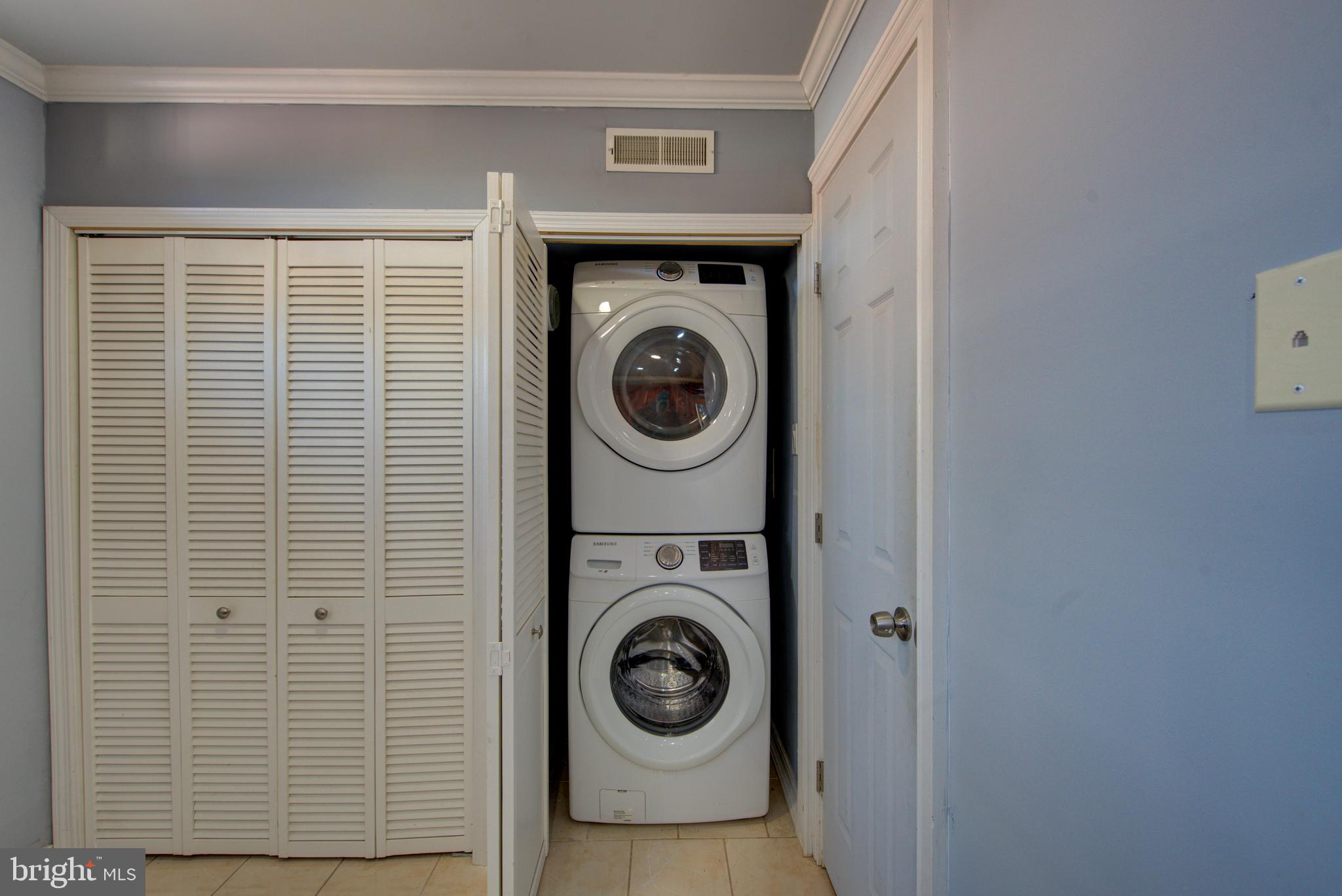 YORKTOWN - Residential Lease