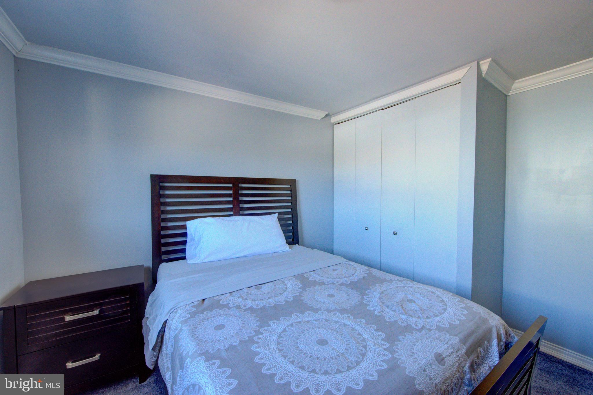 YORKTOWN - Residential Lease