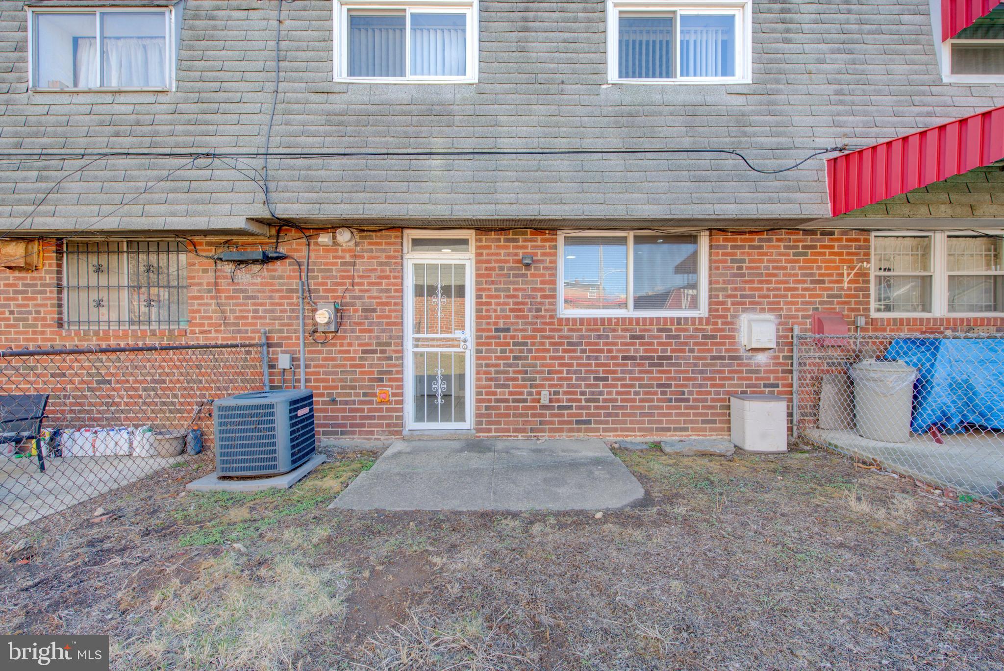 YORKTOWN - Residential Lease