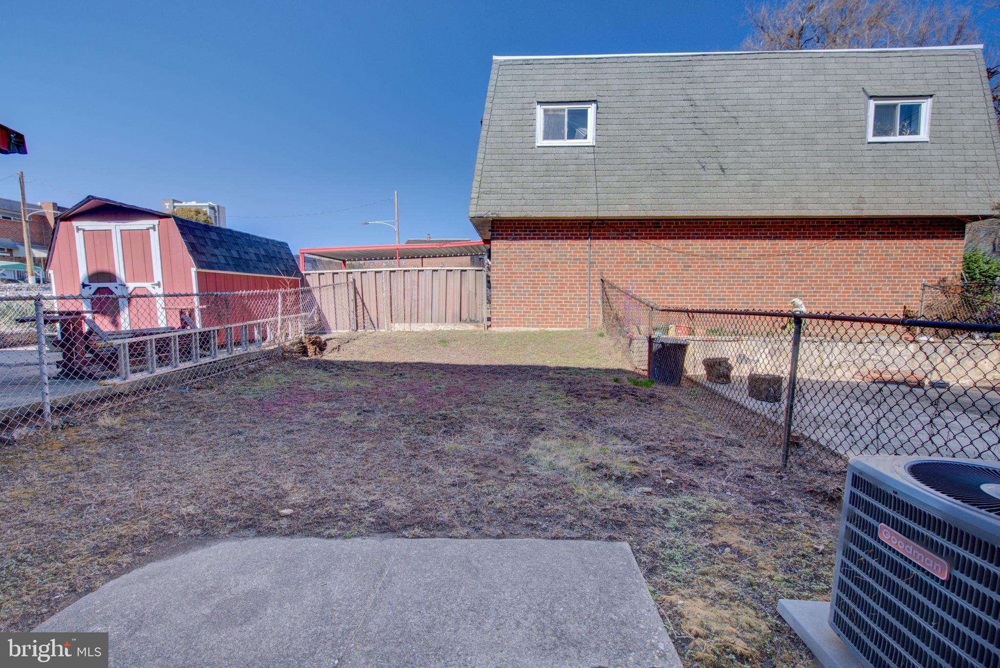 YORKTOWN - Residential Lease