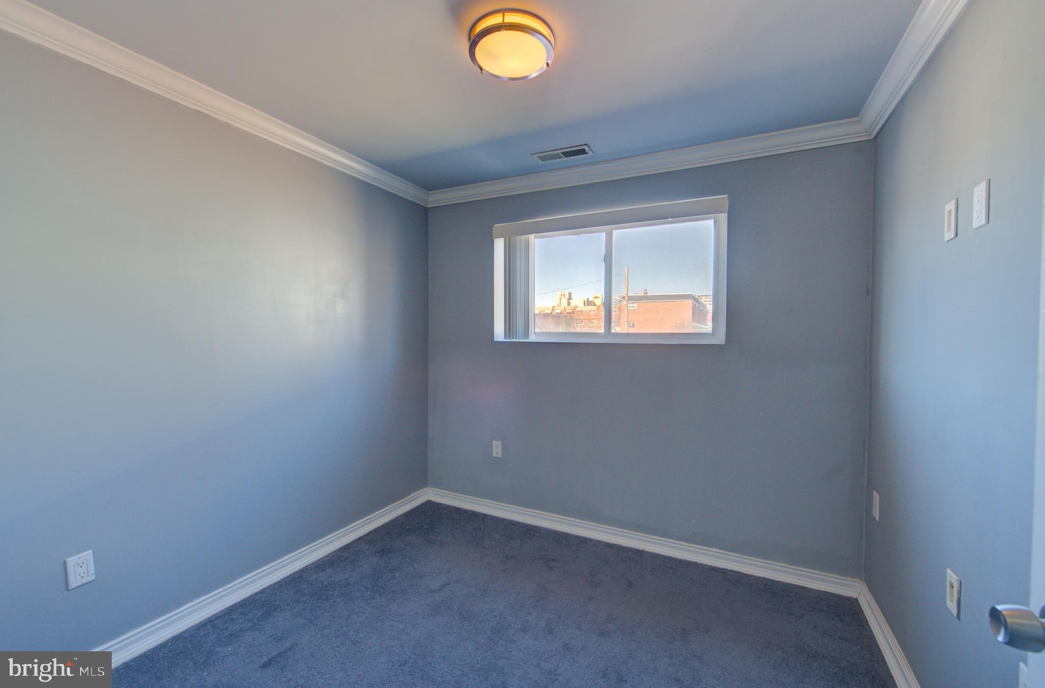 YORKTOWN - Residential Lease