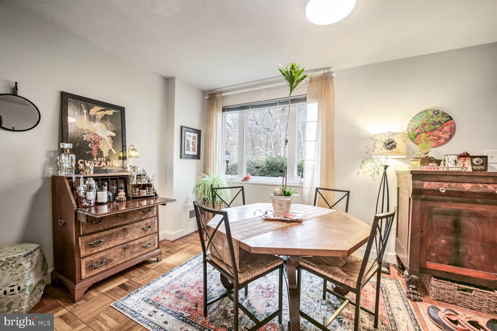 GLEN BRIAR - Residential